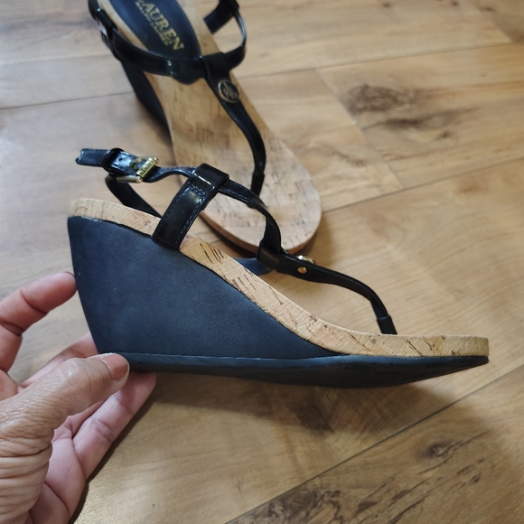 Ralph Lauren Women's wedged sandal - Picture 9 of 9